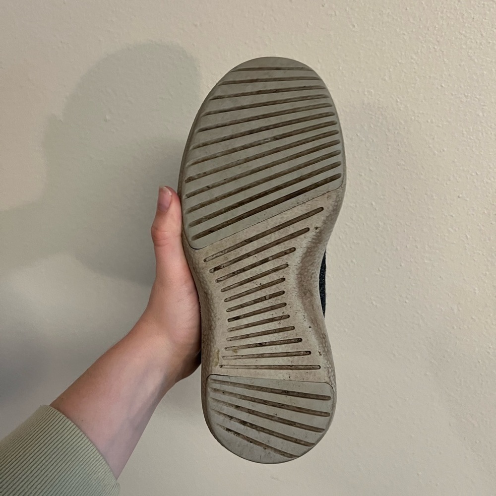 Allbirds Women's Wool Runner-up Mizzles in Natural Grey 8 - Picture 9 of 14